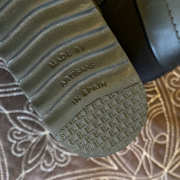 Stuart Weitzman Ankle Leather Boots Fur Lined Zipper Wedge Black Buckle 6.5 N - Picture 10 of 13